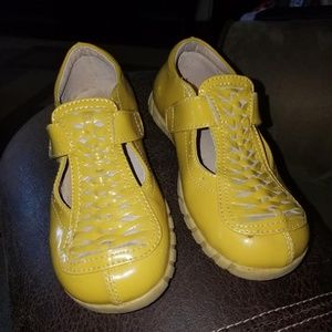 Livie and Luca Mary Janes RARE